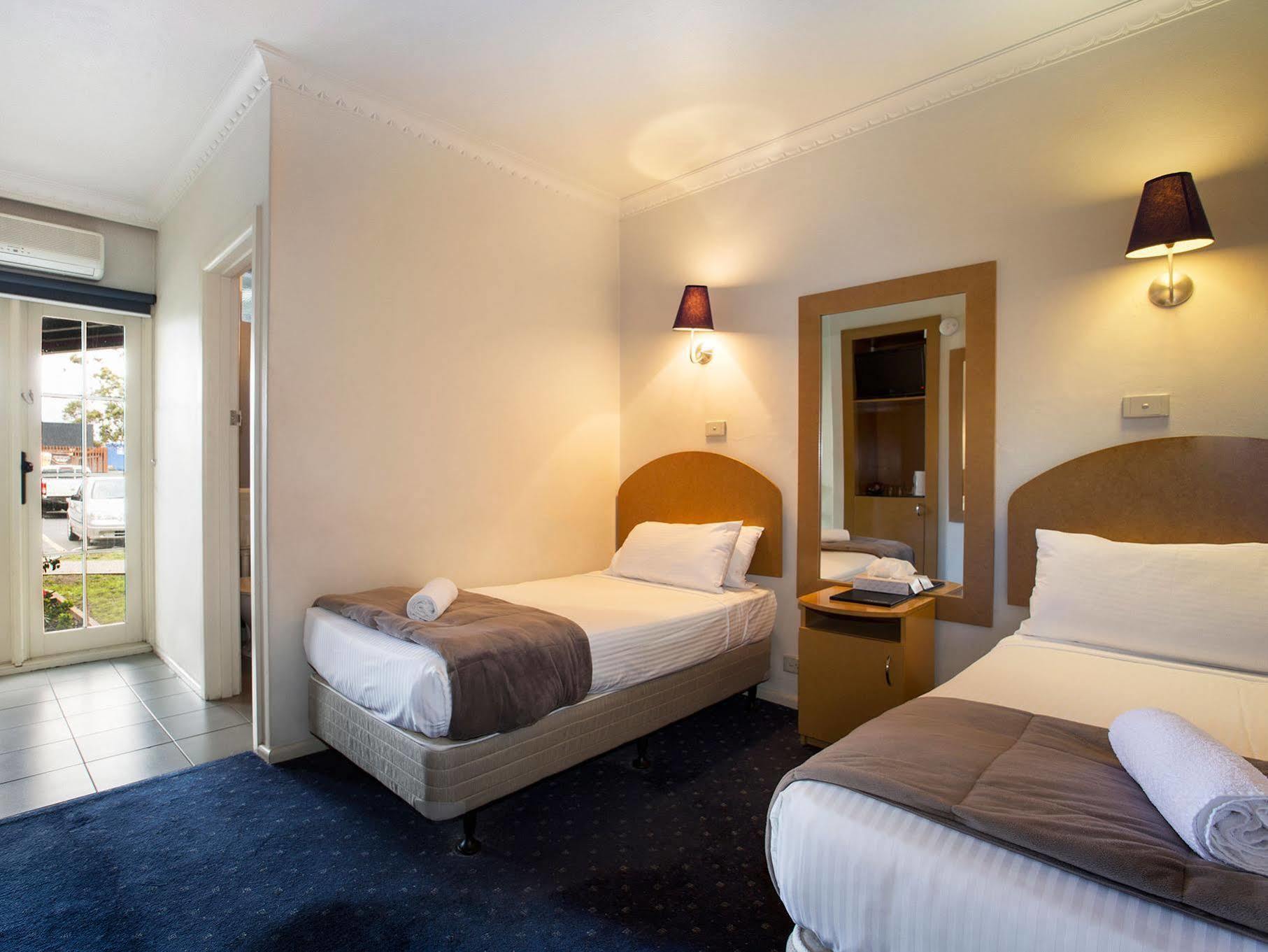 Nightcap At Skyways Hotel Melbourne Esterno foto